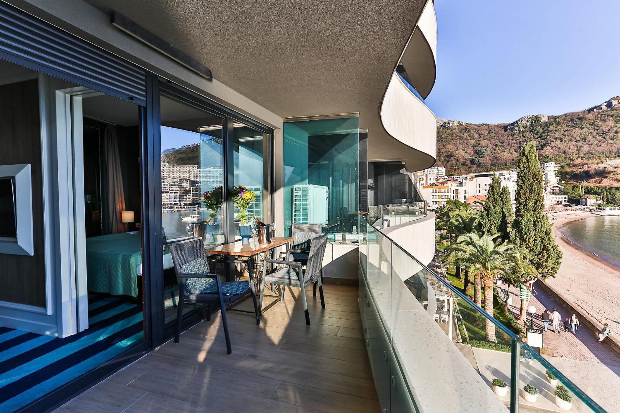 Maresia Boutique Suites Budva Exterior photo