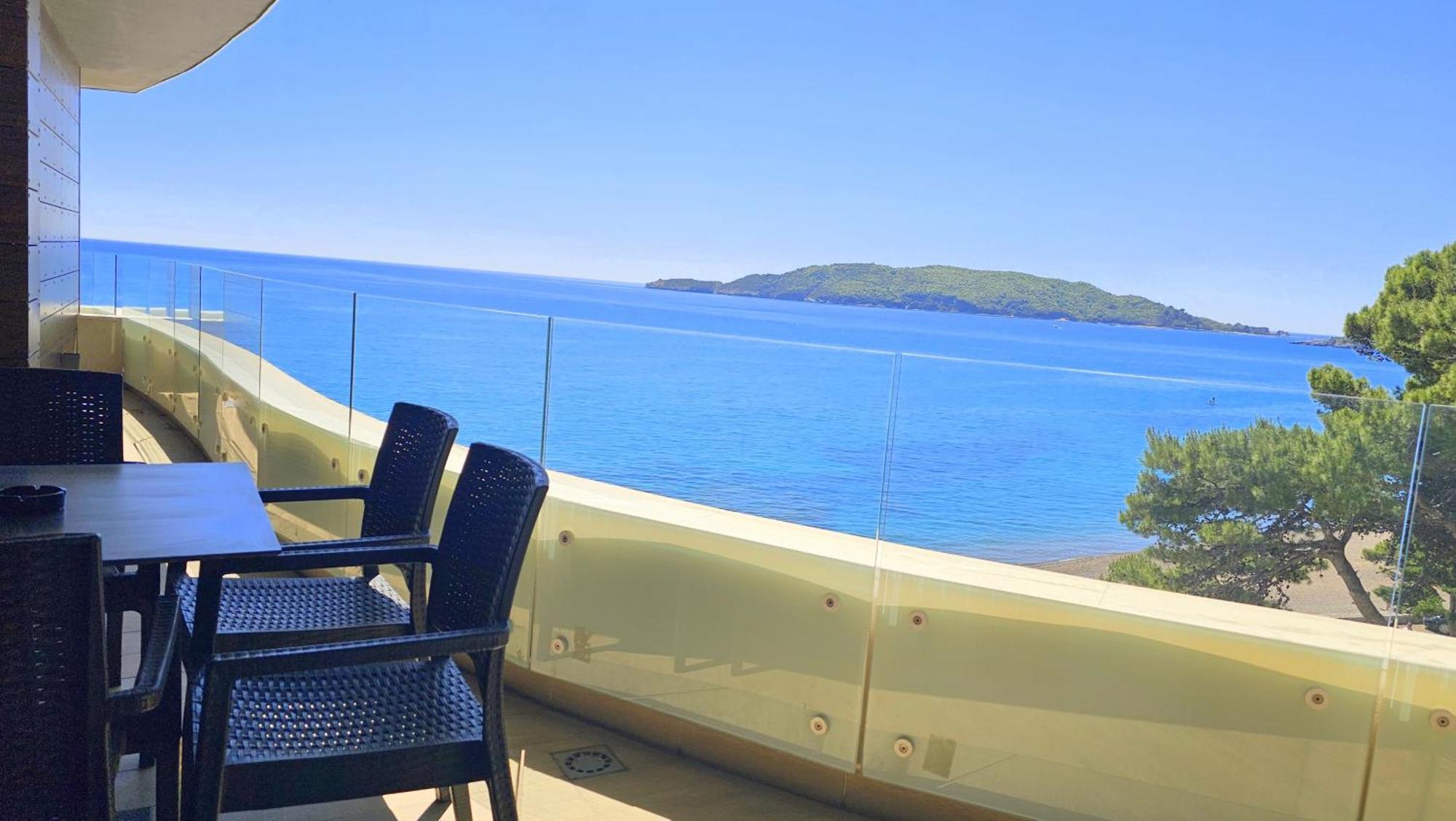 Maresia Boutique Suites Budva Exterior photo